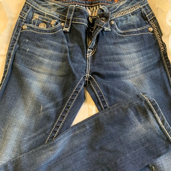 Rock Revival Jeans - Picture 2 of 9